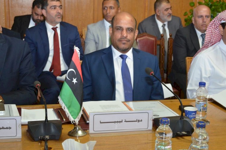 الوزير عبدالشفيع الجويفى تم انتخابه في الاجتماع عضو المكتب التنفيذي لمجلس وزراء الشباب و الرياضة العرب