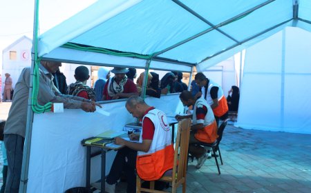 الهلال الأحمر الفلسطيني يعزز الاستجابة الصحية بمستشفى ميداني متكامل غرب خانيونس