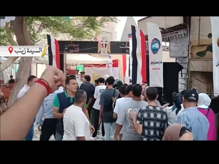 بدء توافد المواطنين امام المقار الانتخابية قبل ساعة من بدء التصويت انتظارا لفتحاللجان بالقاهرة