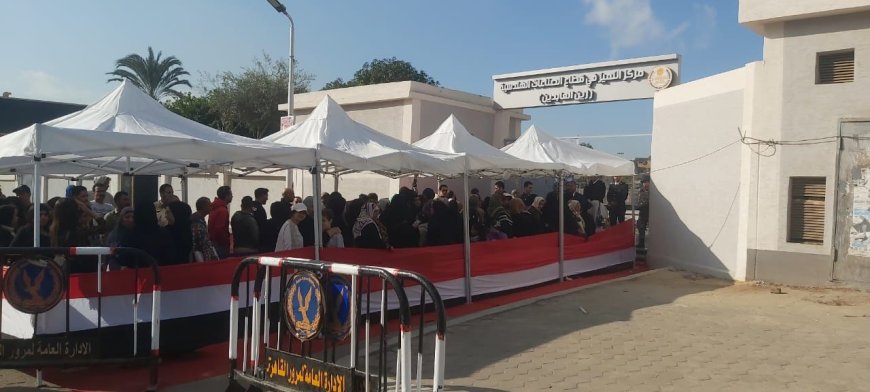 إقبال كثيف على لجان البساتين وصقر قريش فى اليوم الثاني لانتخابات مجلس النواب