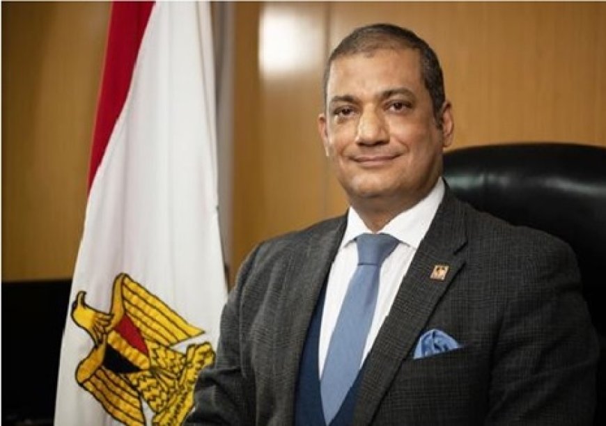 بدور حجازي نموذج للإدارة الراقية داخل مكتب مدير معهد الكُلى