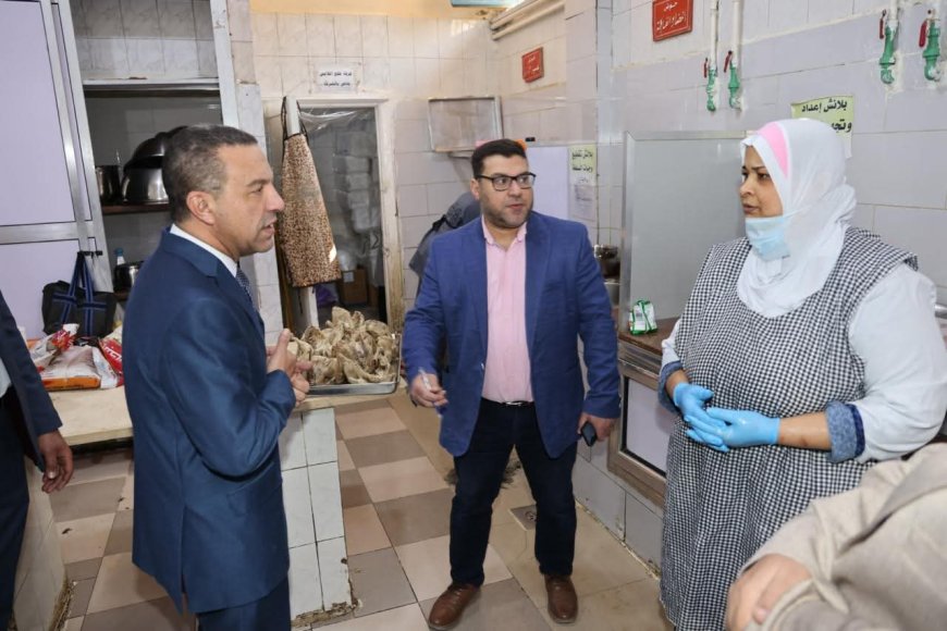 في أولى جولاته الميدانية.. محافظ المنوفية يفاجئ مستشفى بركة السبع المركزي ويحيل 17 من المتغيبين للتحقيق