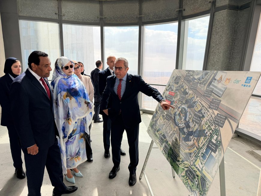 رئيس وزراء السودان من قلب البرج الأيقوني: تجربة مصر ملهمة ونطمح لتكرارها