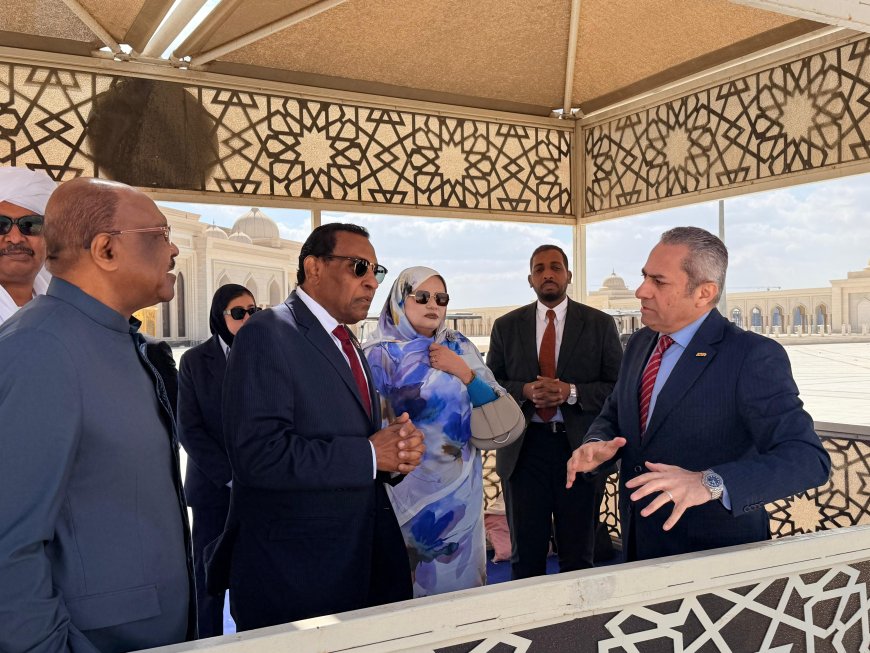 رئيس وزراء السودان من قلب البرج الأيقوني: تجربة مصر ملهمة ونطمح لتكرارها