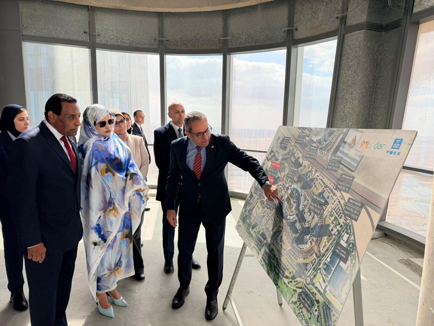 رئيس وزراء السودان من قلب البرج الأيقوني: تجربة مصر ملهمة ونطمح لتكرارها