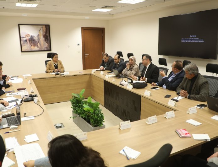 نائب وزير الصحة تعقد اجتماعًا مع اللجنة القومية لتأمين وسائل تنظيم الأسرة لتعزيز الإتاحة وزيادة معدلات الاستخدام