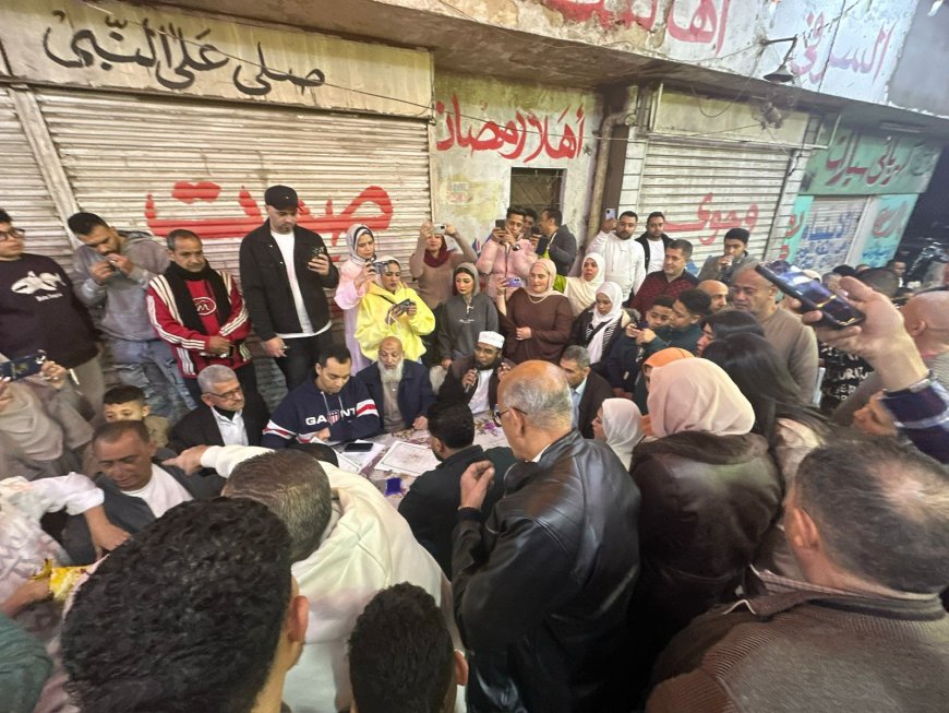 عائلات ال مكي تتقدم بالتهنئة لأسرة النادي بمناسبة عقد قران نجلتهما بالمطرية