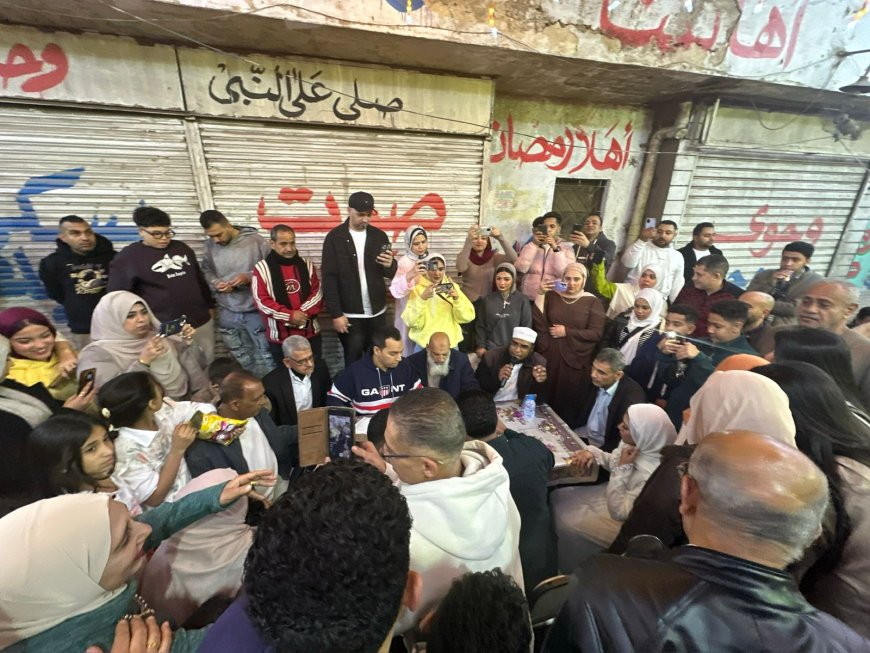 عائلات ال مكي تتقدم بالتهنئة لأسرة النادي بمناسبة عقد قران نجلتهما بالمطرية