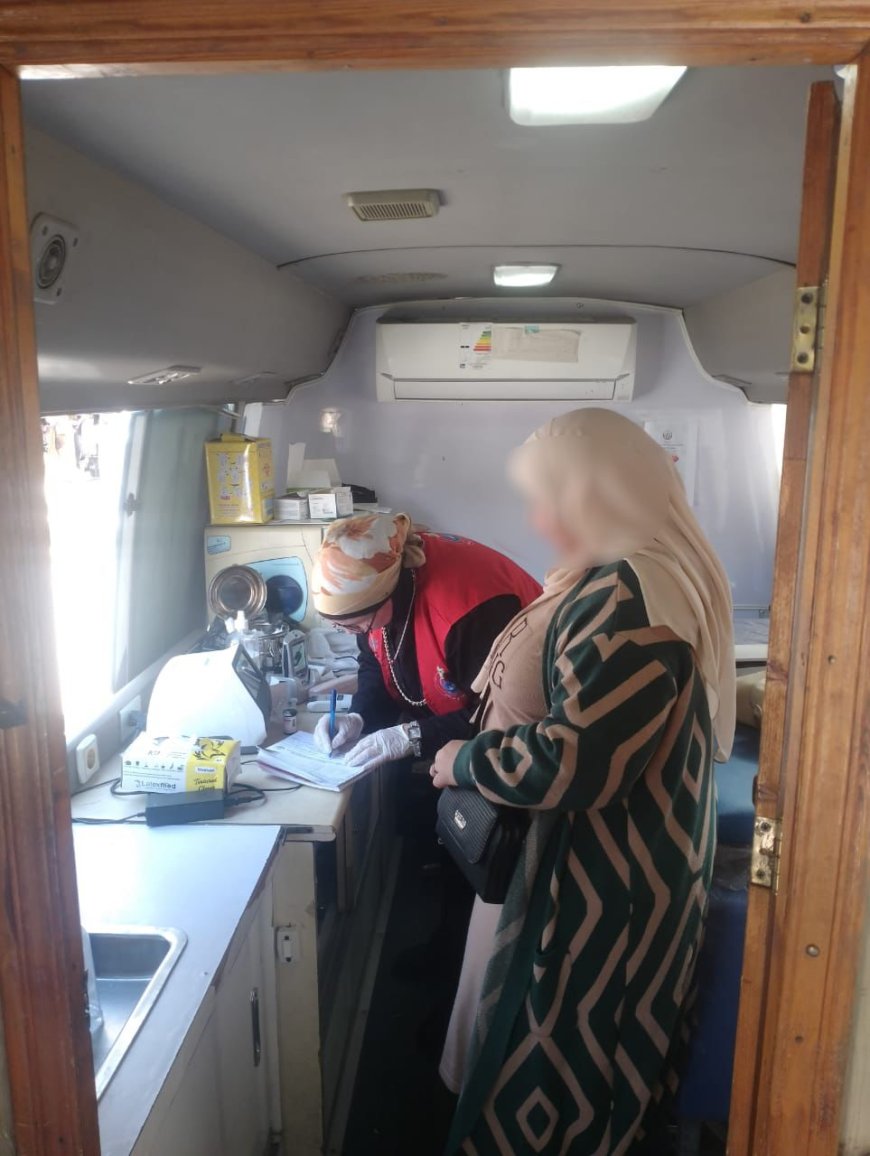 القوافل الطبية تقدم ١٢٥٢ خدمة صحية مجانية بمحطة سكك حديد مصر وحديقة الأزهر خلال أيام عيد الفطر المبارك
