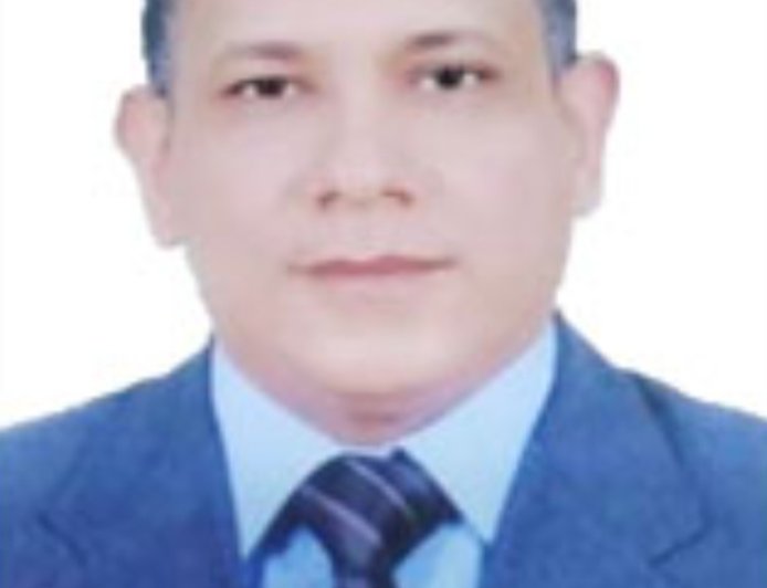 رئيس حي الزيتون.. نموذج للمسؤول التنفيذي الذي لا يغادر الشارع من أجل المواطن