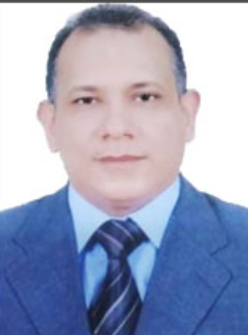 رئيس حي الزيتون.. نموذج للمسؤول التنفيذي الذي لا يغادر الشارع من أجل المواطن