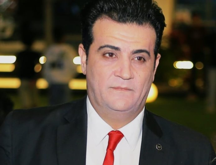 أحمد خليل.. نموذج للإعلامي القريب من الناس في الأفراح والأحزان