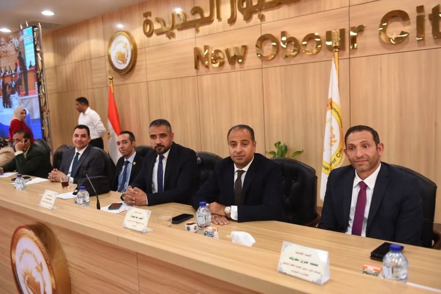 تنفيذاً لتوجيهات المهندسة راندة المنشاوي.. تنفيذ 7 قرعات علنية لتسكين المواطنين الذين تم توفيق أوضاعهم على مدار يومين بمدينة العبور الجديدة