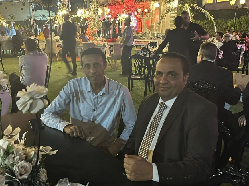 مصطفى مكي يهنئ العميد محمد أبوطالب بزفاف نجله الملازم أول رشاد محمد بقسم شرطة الخليفه