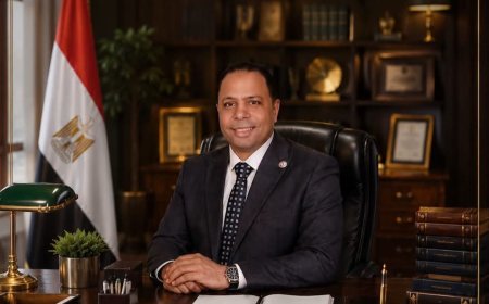 هيثم حسني جنيدي.. طبيب بيطري من كفر الزيات يجمع بين العلم والعمل النقابي وخدمة للمجتمع