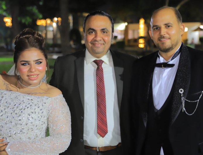 خال العروس مصطفى مكي : مبروك لوليد وميادة.. وعقبال جميع أبناء وبنات عائلات آل مكي وآل جلال وآل هاشم