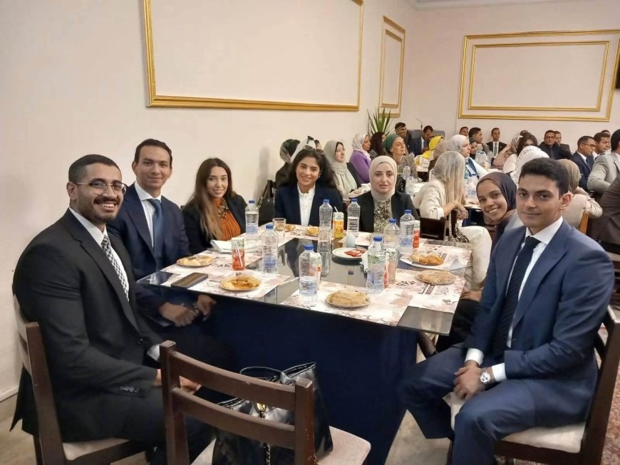 حقوق عين شمس تستقبل العام الدراسي ببحث آفاق تدشين فرع كلية القانون الأهلية وتكريم عدد من أعضاء هيئة التدريس المتميزين