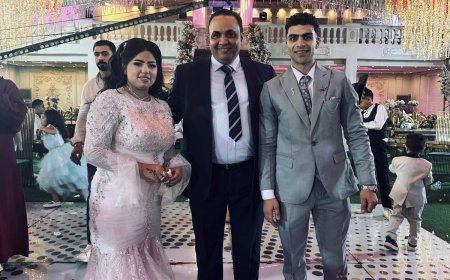 برقية تهنئة من عائلات آل مكي وآل طه وآل محمد مصطفى إلى العروسين بسنت بلال طه وباسم محمد مصطفى.. فرحة تجمع العائلات وتُتوِّج حكاية الأخلاق والأصول