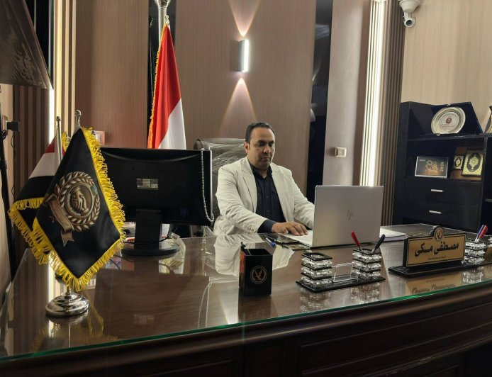 تحقيق استقصائي | تسعة أشهر وعشرة أشهر لصدور القرارات.. هل أصبحت الإجراءات الإدارية في التأمين الصحي أطول من رحلة الحمل والولادة؟!