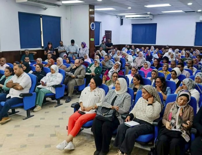 نائب وزير الصحه  يتابع  مع صحة بالقاهرة: الحمله القوميه للتطعيم ضد الحصبة والحصبة الألمانية خلال 5 أيام بنسبة تغطية 51%
